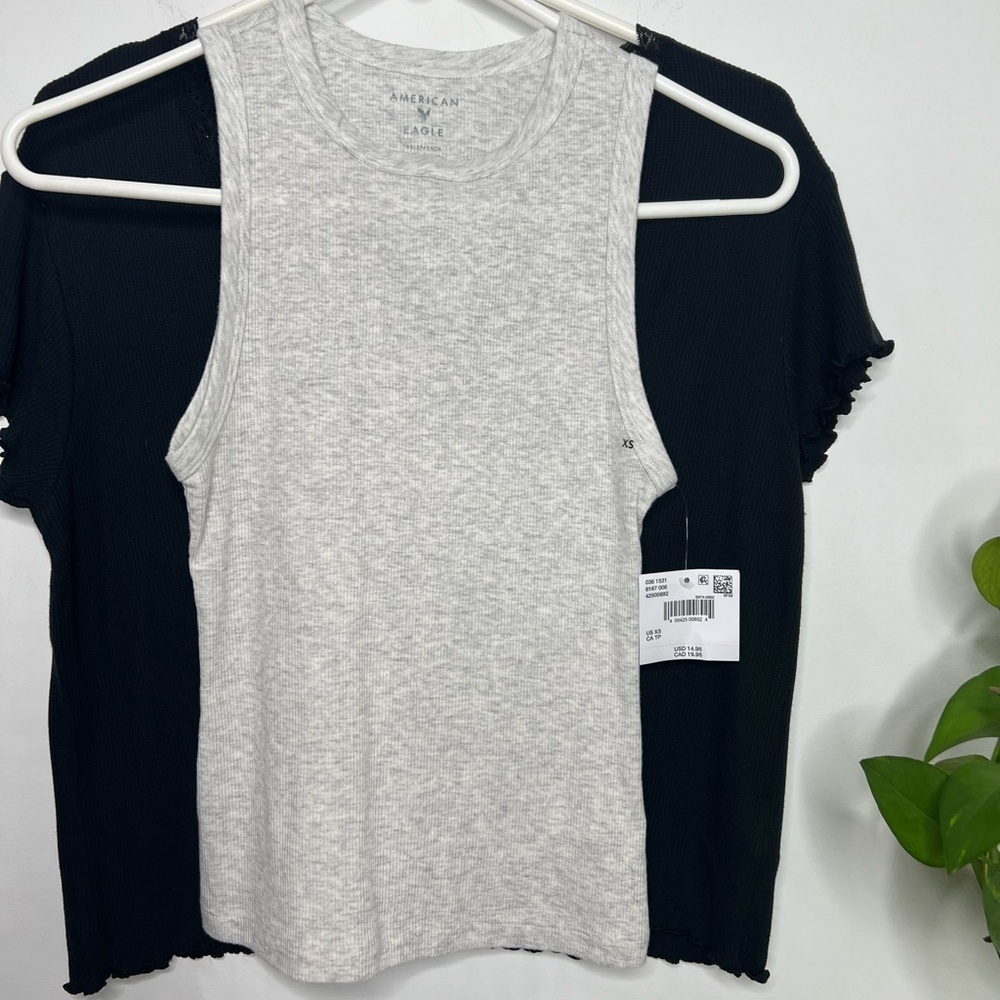 Lot Of Three American Eagle Tops Size XS - Picture 6 of 10